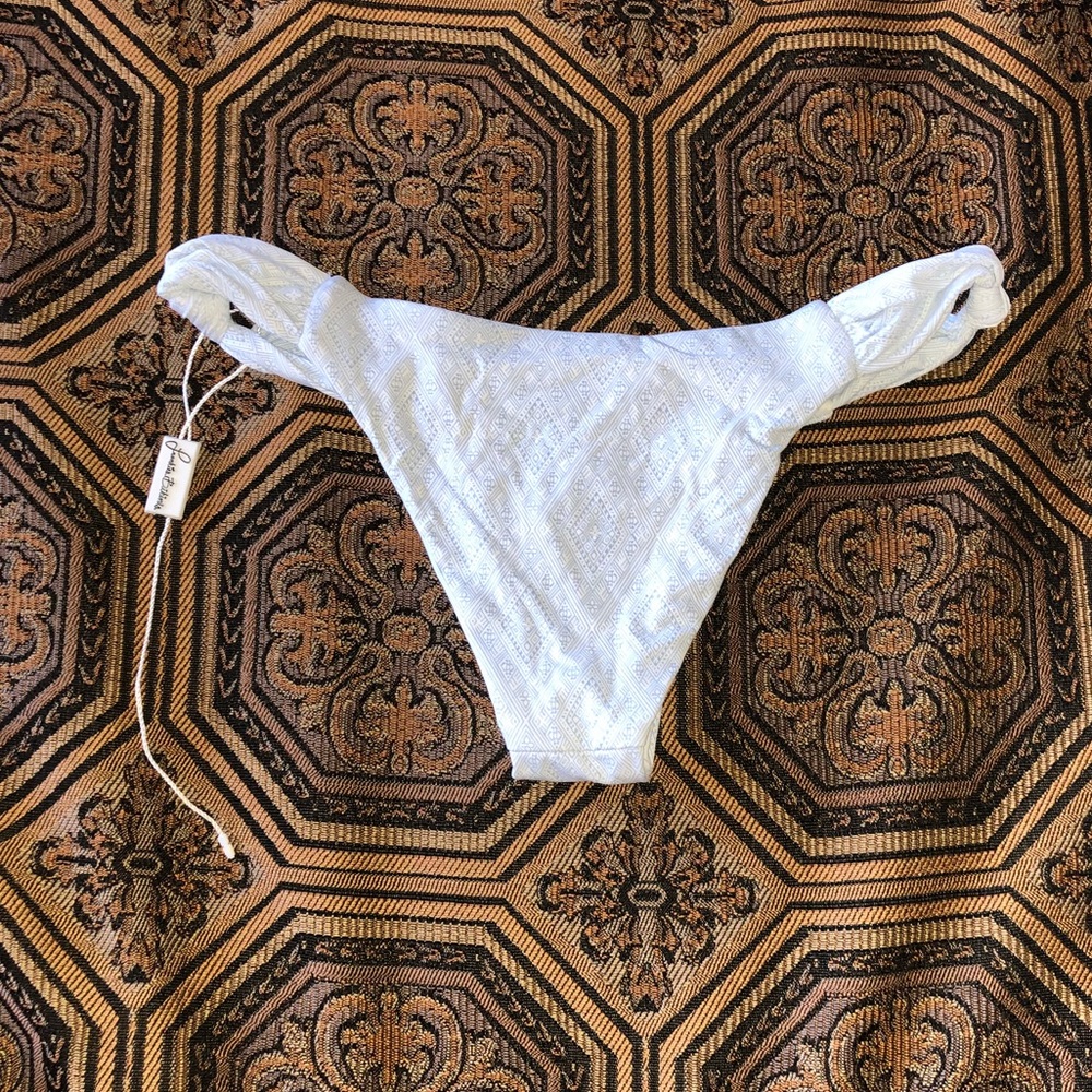 New Frankie’s Bikinis Bottoms